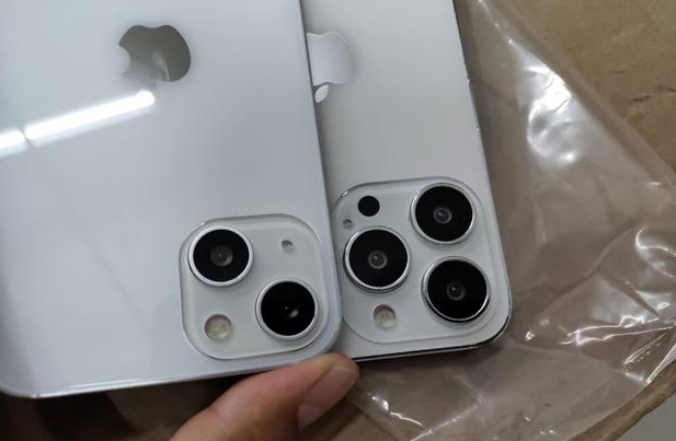 高昌苹果手机维修分享iPhone 13‌机模长什么样 