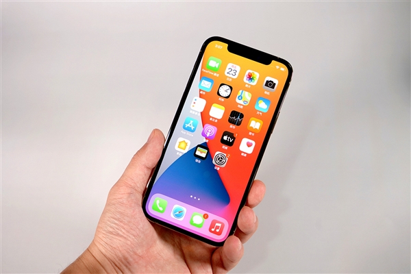 高昌苹果手机维修分享iOS 14.2修订版已到，专属iPhone 12系列 